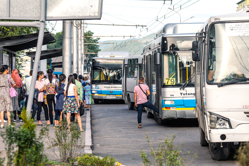 bus_stop_people_almaty